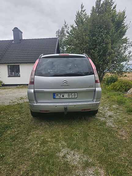 Citroen Grand C4 Picasso 4 of 5