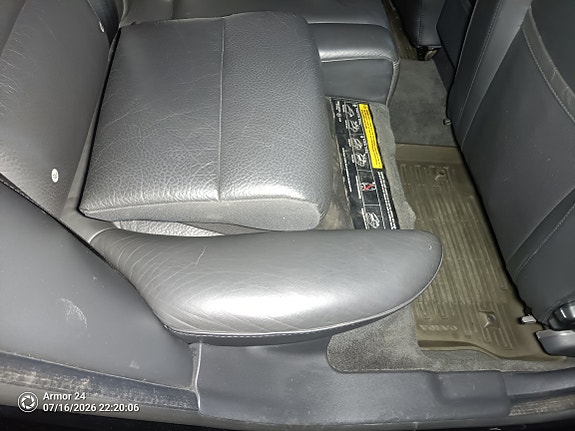 Volvo V70 9 of 10