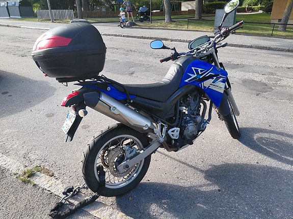 Yamaha XT660R 2 of 6