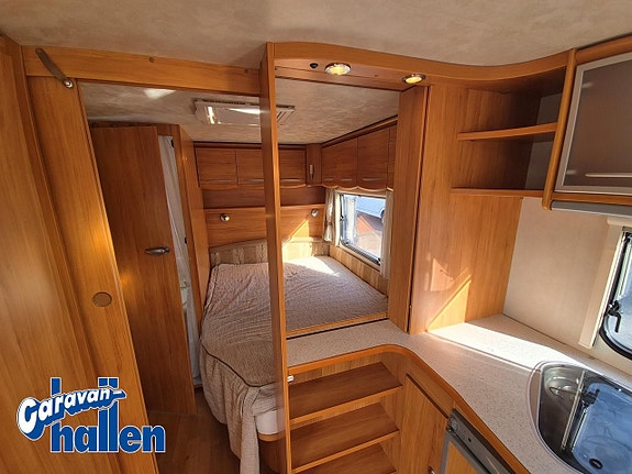 Adria Adora 512 UP 17 of 27
