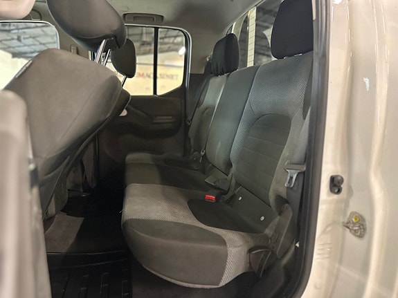 Nissan Navara 11 of 15