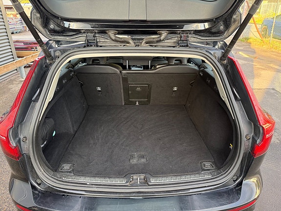 Volvo V60 10 of 13