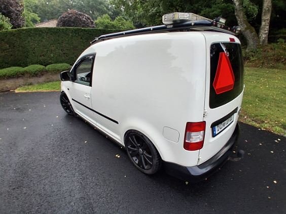 VW caddy a-traktor, diesel, manuell 4 of 7