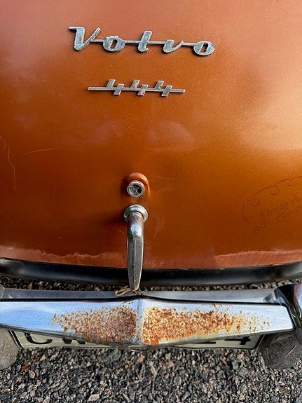 Volvo PV 8 of 15