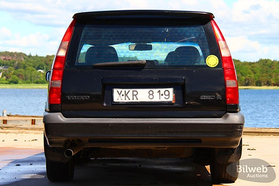 Volvo 850 21 of 26