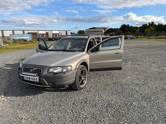Volvo XC70 19 of 30