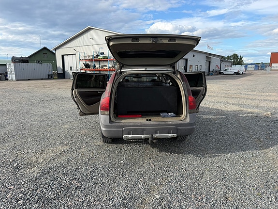 Volvo XC70 22 of 30