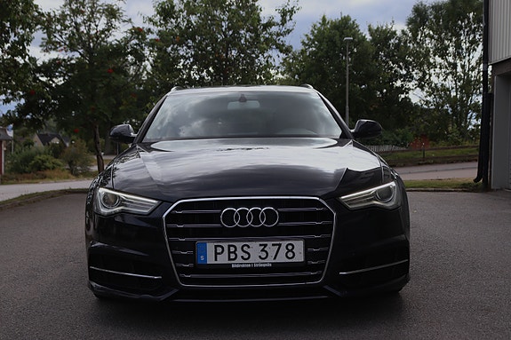 Audi A6 2 of 12