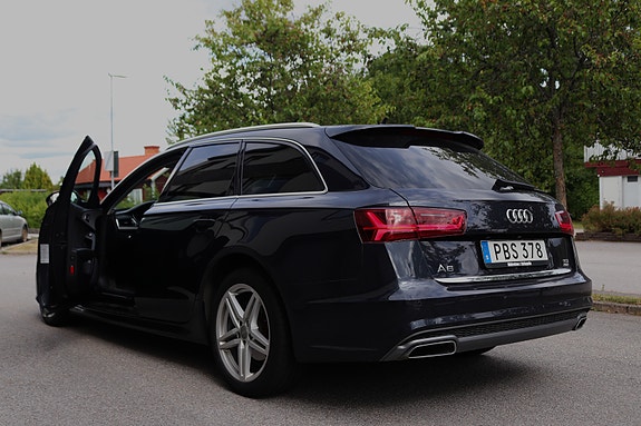 Audi A6 4 of 12