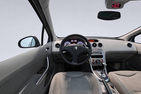 Peugeot 308 11 of 26