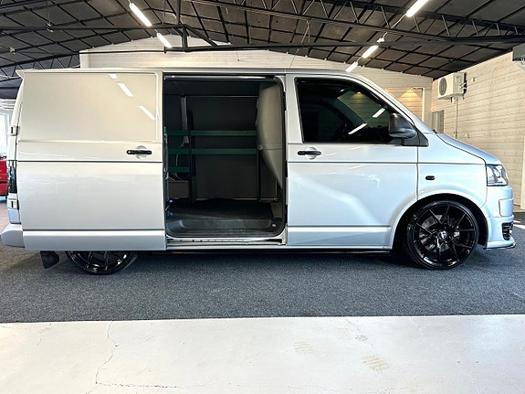 Volkswagen Transporter 3 of 21