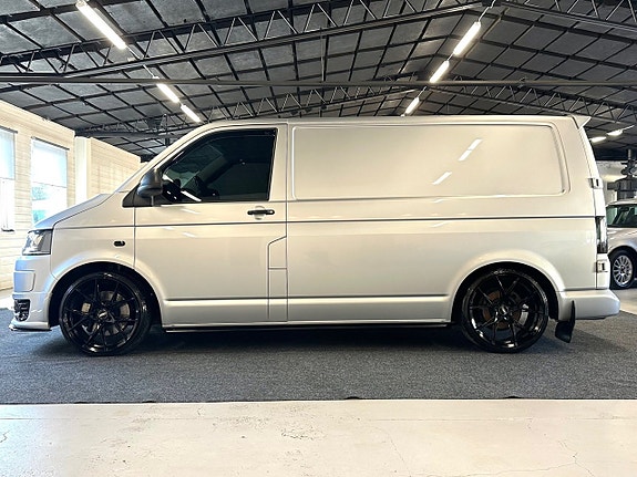 Volkswagen Transporter 6 of 21