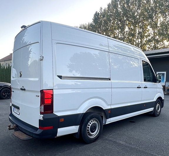 Volkswagen Crafter 35 12 of 19