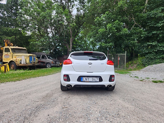 Kia ProCeed 4 of 7