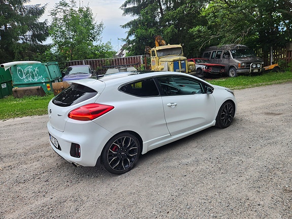 Kia ProCeed 3 of 7