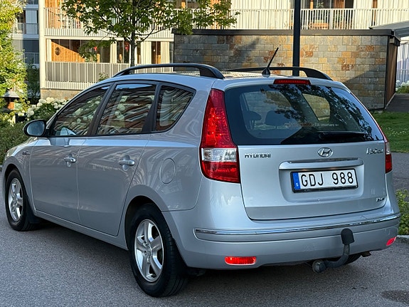 Hyundai i30 3 of 14