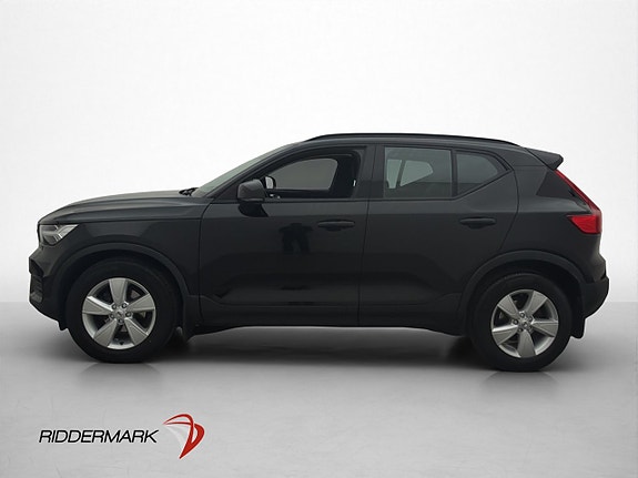Volvo XC40 5 of 30