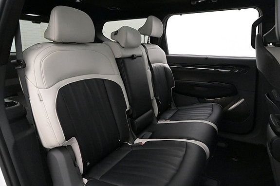 Kia EV9 22 of 27