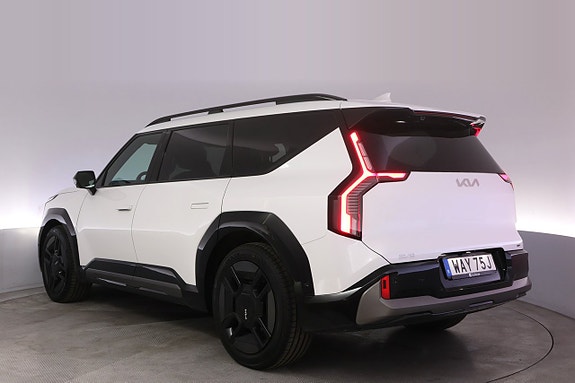 Kia EV9 4 of 27