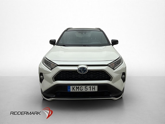 Toyota RAV4 2 of 30