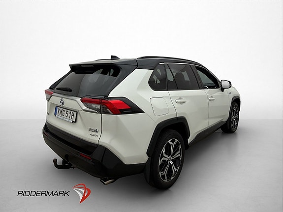 Toyota RAV4 8 of 30