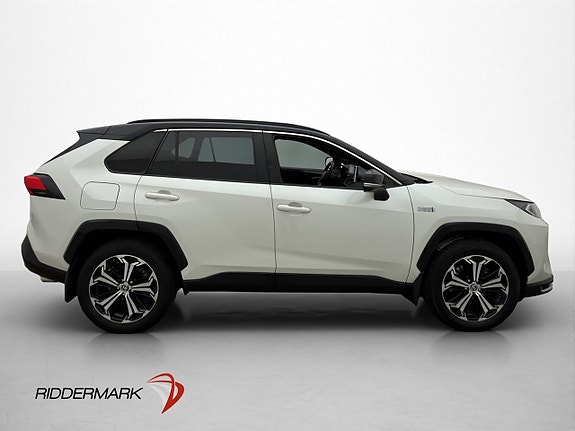 Toyota RAV4 9 of 30