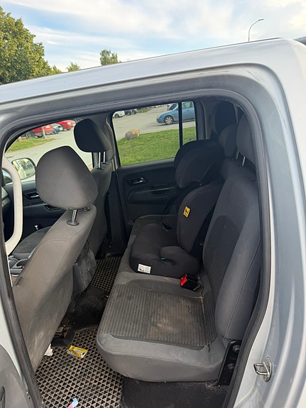 Volkswagen Amarok 5 of 5