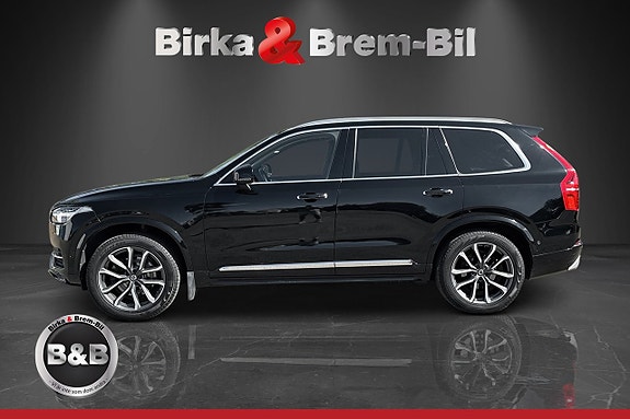 Volvo XC90 16 of 26