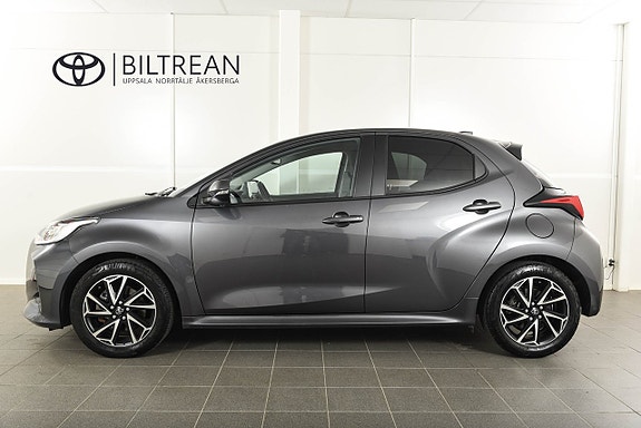 Toyota Yaris 3 of 14