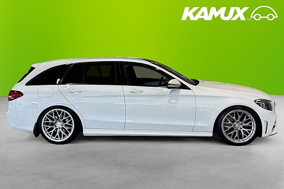 Mercedes-Benz C300 d 2 of 21