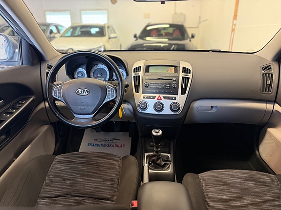 Kia Ceed 10 of 11