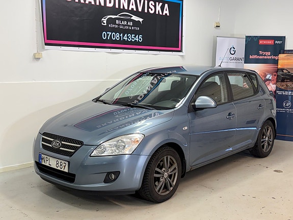 Kia Ceed 3 of 11