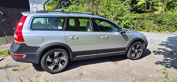 Volvo XC70 4 of 12