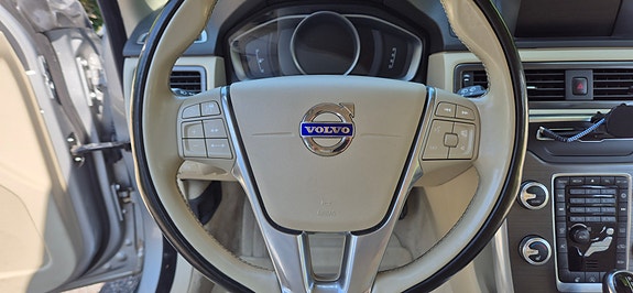 Volvo XC70 10 of 12