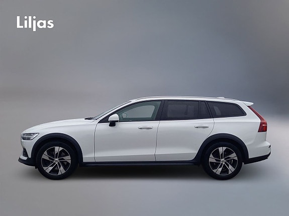 Volvo V60 Cross Country 4 of 4