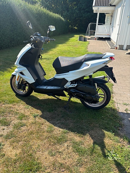 Peugeot Speedfight 4 4 of 5