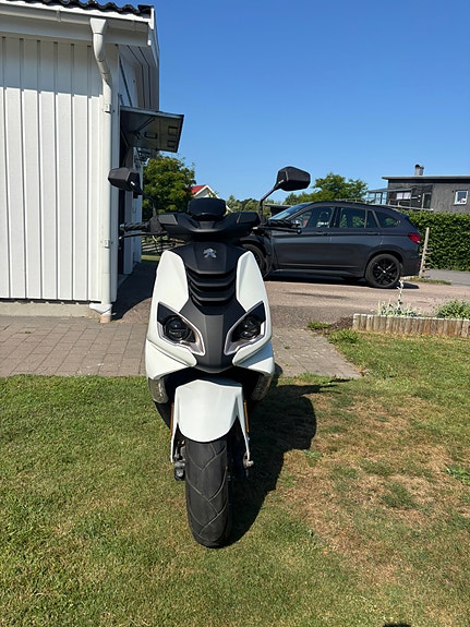 Peugeot Speedfight 4 2 of 5