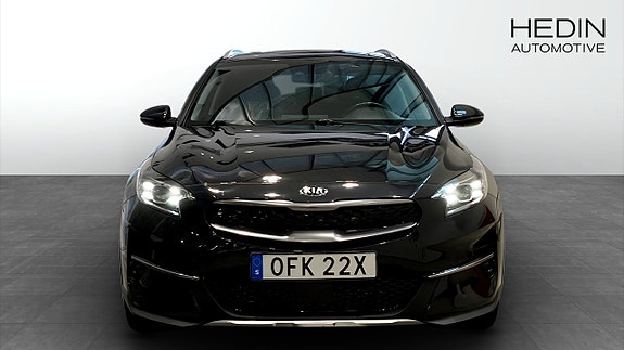 Kia XCeed 8 of 16