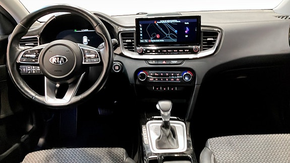 Kia XCeed 4 of 16