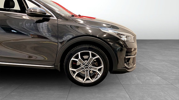 Kia XCeed 9 of 16