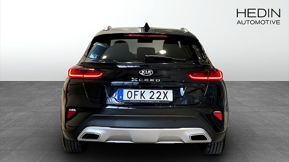 Kia XCeed 7 of 16