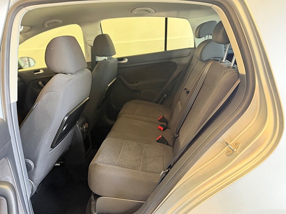 Volkswagen Golf Plus 12 of 19