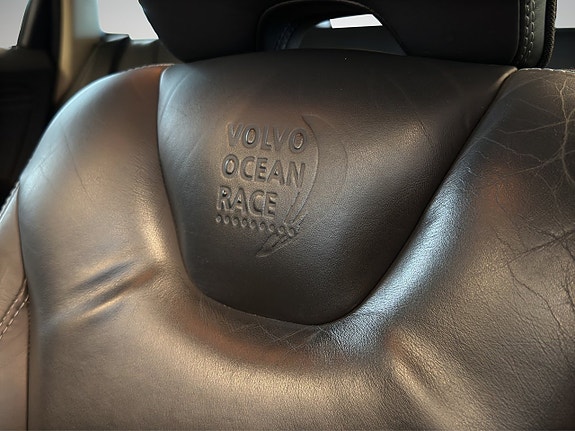 Volvo XC60 12 of 27
