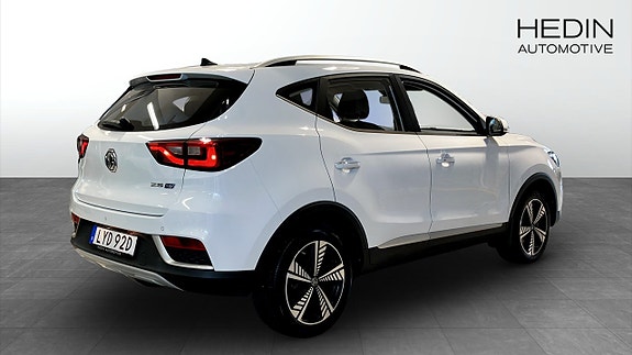 MG ZS EV 2 of 19