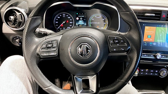 MG ZS EV 16 of 19