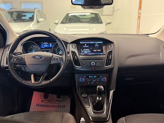 Ford Focus 13 of 18