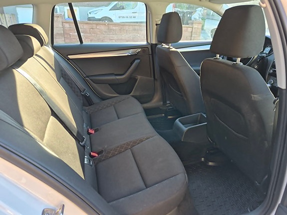 Skoda Octavia 7 of 10