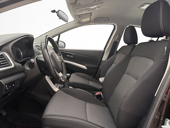 Suzuki SX4 S-Cross 10 of 25