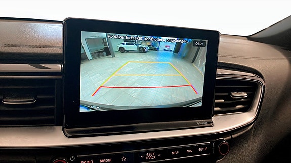 Kia Ceed 17 of 17
