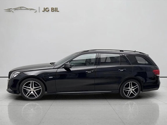 Mercedes-Benz E220 3 of 15